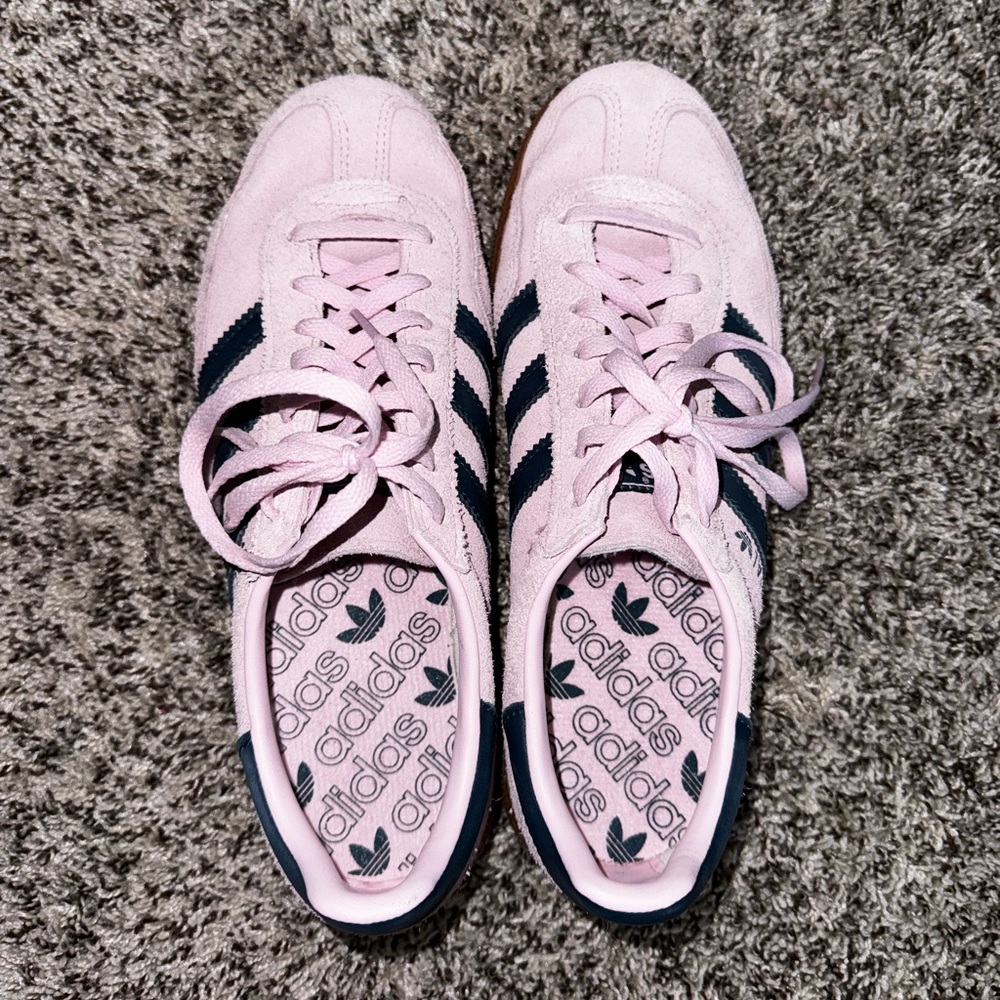WMNS Adidas Handball Spezial - Picture 4 of 5